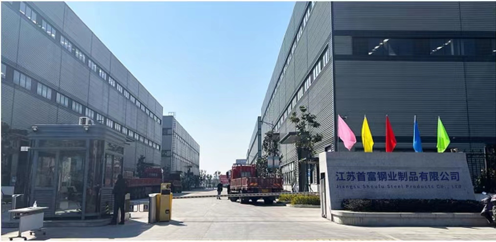 《316L不銹鋼板：品質卓越，助力行業發展的不二之選》